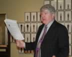 Oshawa Mayor John Gray declaration of May is Museum Month (30kb)